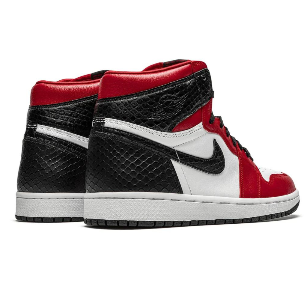 Jordan 1 High WMNS 'Satin Snake Chicago'