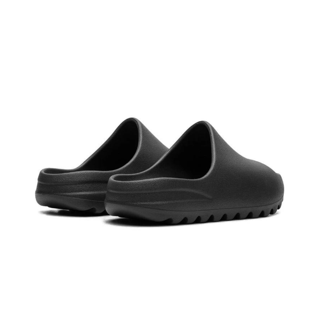 Yeezy Slides Kids 'Dark Onyx'