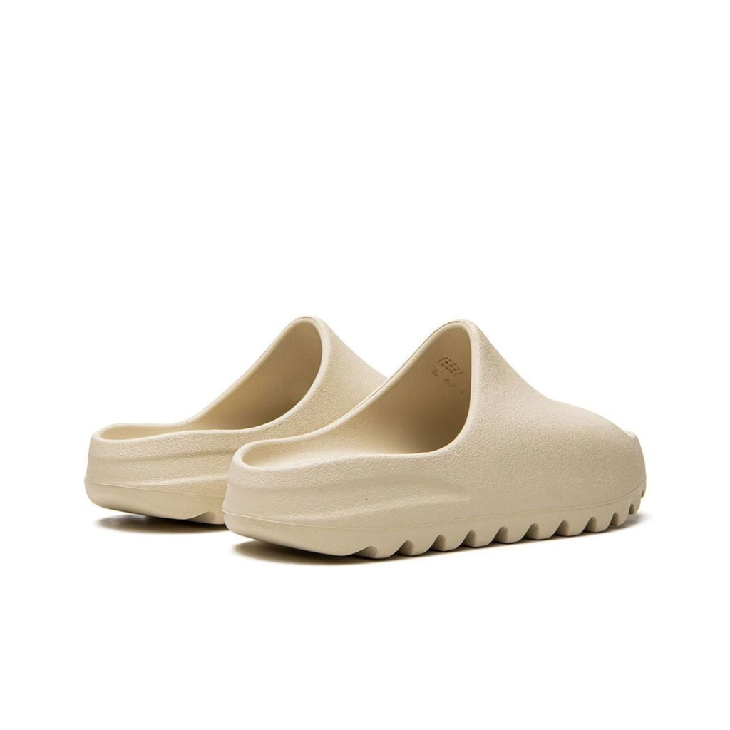 Yeezy Slides Kids 'Bone'