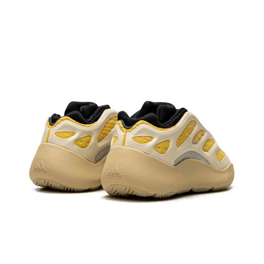 Yeezy 700 V3 Infants 'Safflower'