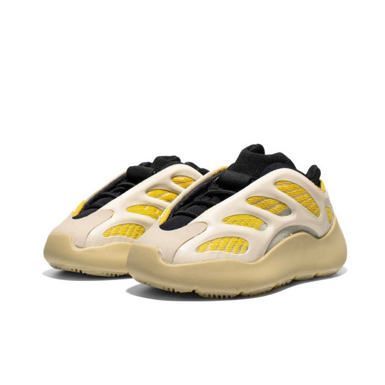 Yeezy 700 V3 Infants 'Safflower'