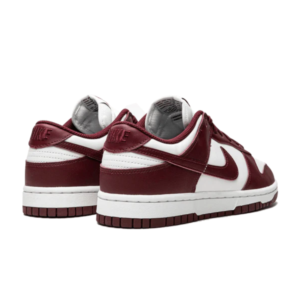 Nike Dunk Low WMNS 'Bordeaux'