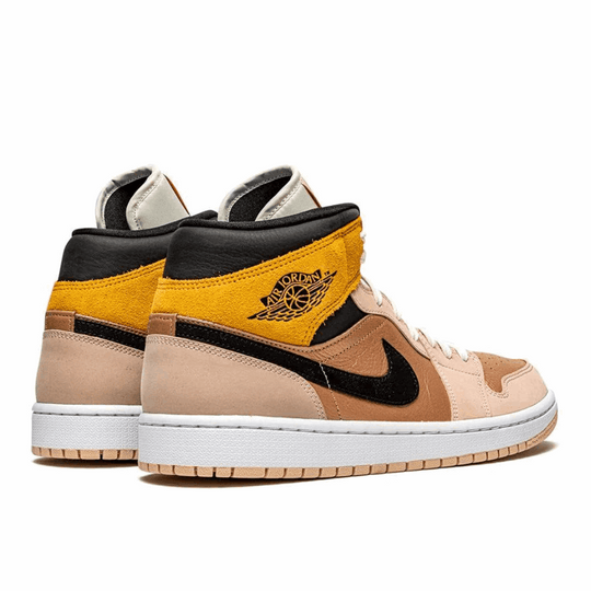 Jordan 1 Mid WMNS 'Particle Beige'