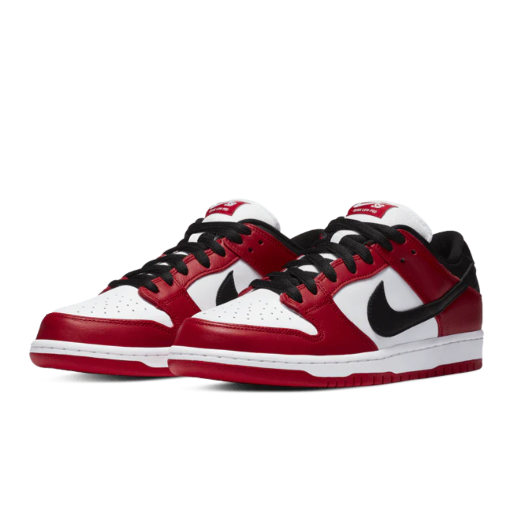 Nike SB Dunk Low 'Chicago'