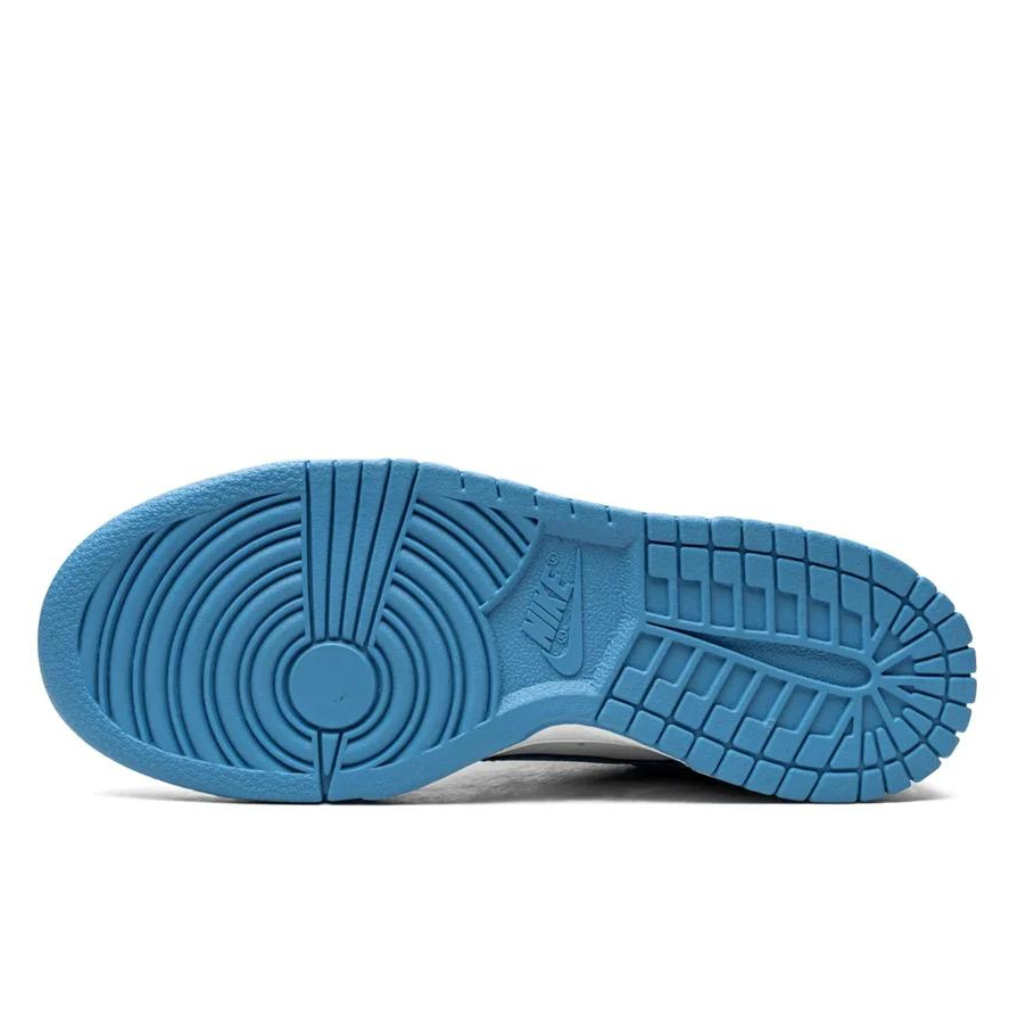 Nike Dunk Low 'UNC'
