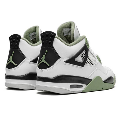 Jordan 4 Retro WMNS 'Seafoam'