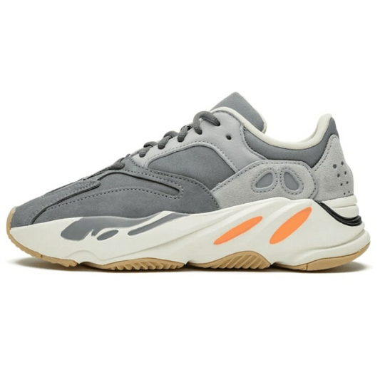 Yeezy Boost 700 'Magnet'