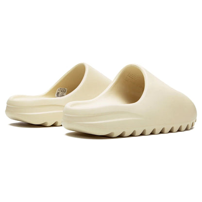 Yeezy Slides 'Bone'